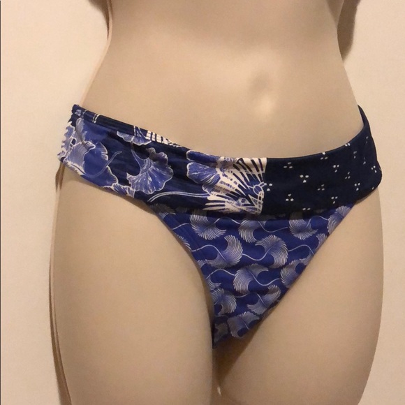 SOLD - Picture 3 of 6